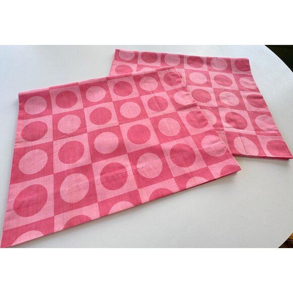 Vintage 70s pillowcases, pink geometric groovy circles, pair - Picture 3 of 8